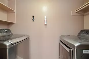 16318 Cobble Springs Ct, Sugar Land, TX 77498 - Photo 13