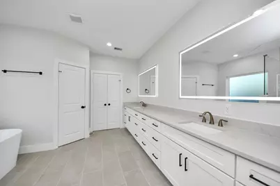 8306 Comal Street #B, Houston, TX 77051 - Photo 33