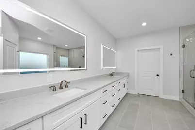 8306 Comal Street #B, Houston, TX 77051 - Photo 31