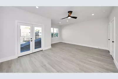 8306 Comal Street #B, Houston, TX 77051 - Photo 29