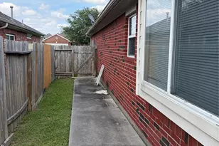 7214 Crescent Mills Dr, Houston, TX 77083 - Photo 23