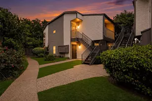 7200 Clarewood Dr, Houston, TX 77036 - Photo 1