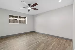 3031 Fairway Dr, Sugar Land, TX 77478 - Photo 21