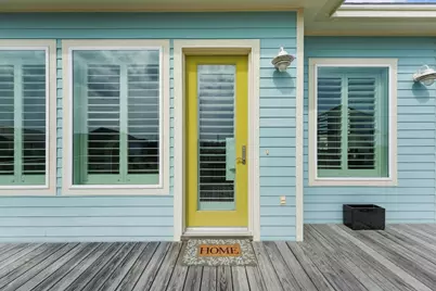 25102 Sausalito Drive, Galveston, TX 77554 - Photo 9