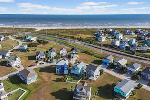 25102 Sausalito Dr, Galveston, TX 77554 - Photo 35