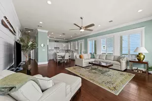 25102 Sausalito Dr, Galveston, TX 77554 - Photo 11