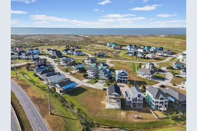 25102 Sausalito Drive, Galveston, TX 77554 - Photo 33