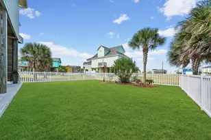 25102 Sausalito Dr, Galveston, TX 77554 - Photo 27