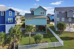 25102 Sausalito Dr, Galveston, TX 77554 - Photo 29