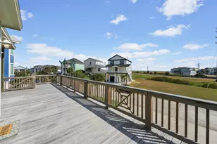 25102 Sausalito Dr, Galveston, TX 77554 - Photo 19