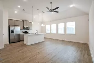 11416 Lucky Falls, South Houston, TX 77047 - Photo 3