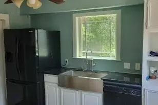 814 39th St, Houston, TX 77022 - Photo 15