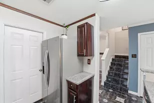 527 Solomon Ln, Brookshire, TX 77423 - Photo 9