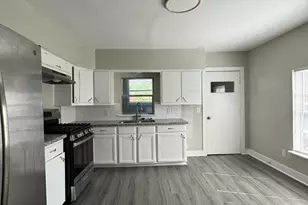 8708 Lanewood Dr, Houston, TX 77016 - Photo 11