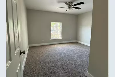 8708 Lanewood Drive, Houston, TX 77016 - Photo 7