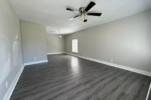 8708 Lanewood Dr, Houston, TX 77016 - Photo 3