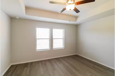 11688 Descent Drive, Conroe, TX 77303 - Photo 11