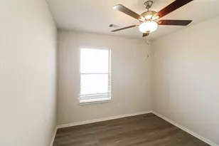 11688 Descent Dr, Conroe, TX 77303 - Photo 15