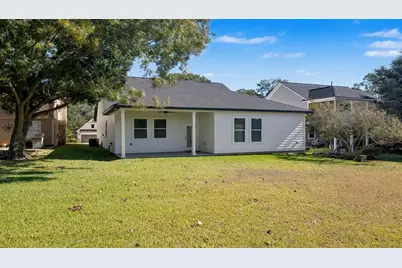 4917 Pleasure Lake Lane, Willis, TX 77318 - Photo 11