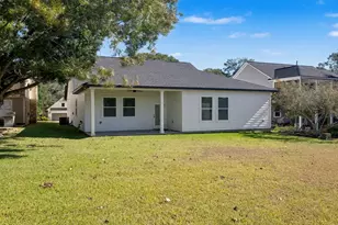 4917 Pleasure Lake Ln, Willis, TX 77318 - Photo 11