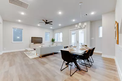 1424 W 34th 1/2 Street, Houston, TX 77018 - Photo 15