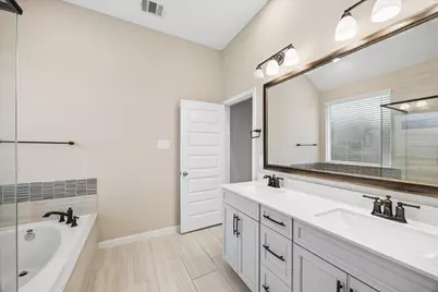 1924 Canyon Live Oak Street, Conroe, TX 77304 - Photo 15