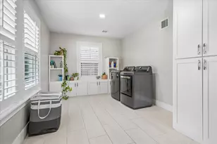 1013 Fisher St, Houston, TX 77018 - Photo 39