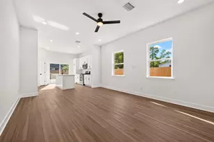 8110 Carver Rd, Houston, TX 77088 - Photo 5