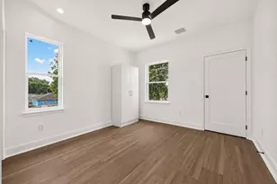 8110 Carver Rd, Houston, TX 77088 - Photo 15