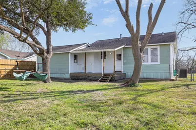 403 N College Street, Weimar, TX 78962 - Photo 9