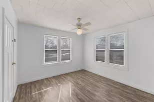 403 N College St, Weimar, TX 78962 - Photo 15