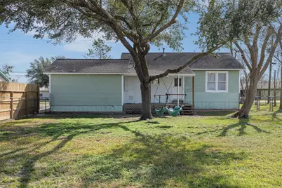 403 N College Street, Weimar, TX 78962 - Photo 11
