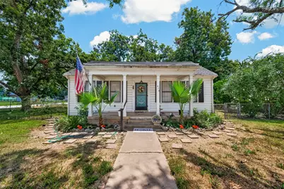 416 E Caney Street, Wharton, TX 77488 - Photo 1