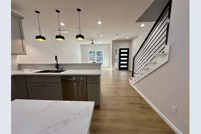 2314 McKee Street #B, Houston, TX 77009 - Photo 3