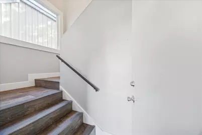 1919 Missouri Street, Houston, TX 77019 - Photo 3