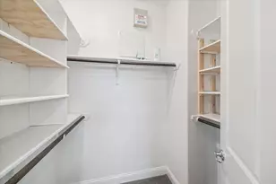 5443 Camaguey St, Houston, TX 77023 - Photo 15