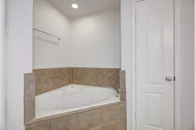 7439 Hollister Spring, Houston, TX 77040 - Photo 15