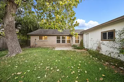 305 Baycrest Drive, League City, TX 77573 - Photo 11