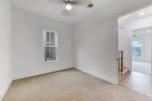 806 Fisher St, Houston, TX 77018 - Photo 19