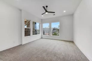 806 Fisher St, Houston, TX 77018 - Photo 13