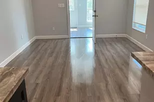 9413 Clinton Dr, Houston, TX 77029 - Photo 3