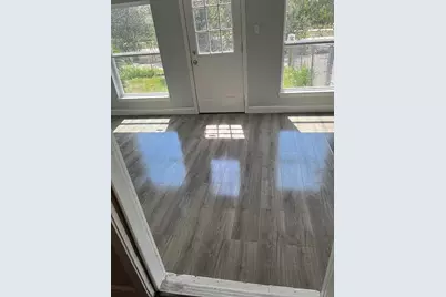 9413 Clinton Drive, Houston, TX 77029 - Photo 7