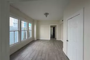 3309 Bernardo De Galvez Ave, Galveston, TX 77550 - Photo 5