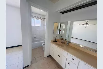 10502 Long River Drive, Sugar Land, TX 77498 - Photo 37