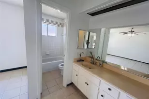 10502 Long River Dr, Sugar Land, TX 77498 - Photo 37