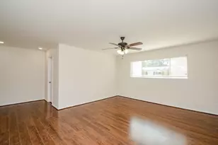 13282 Trail Hollow Dr, Houston, TX 77079 - Photo 27