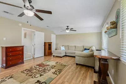 301 Bull Run Drive, League City, TX 77573 - Photo 21