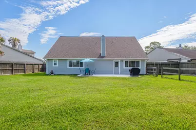 301 Bull Run Drive, League City, TX 77573 - Photo 31