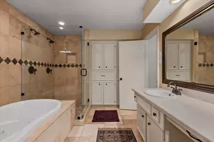 10 Cape Chestnut Dr, The Woodlands, TX 77381 - Photo 13