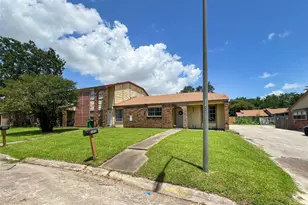 3412 Lantern Ln, Baytown, TX 77521 - Photo 19